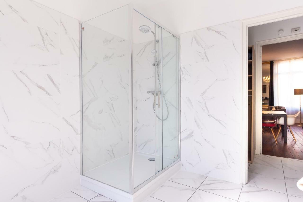 Suite Eugenie Charleville-Mezieres Bagian luar foto