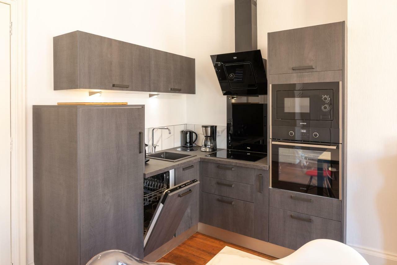 Suite Eugenie Charleville-Mezieres Bagian luar foto